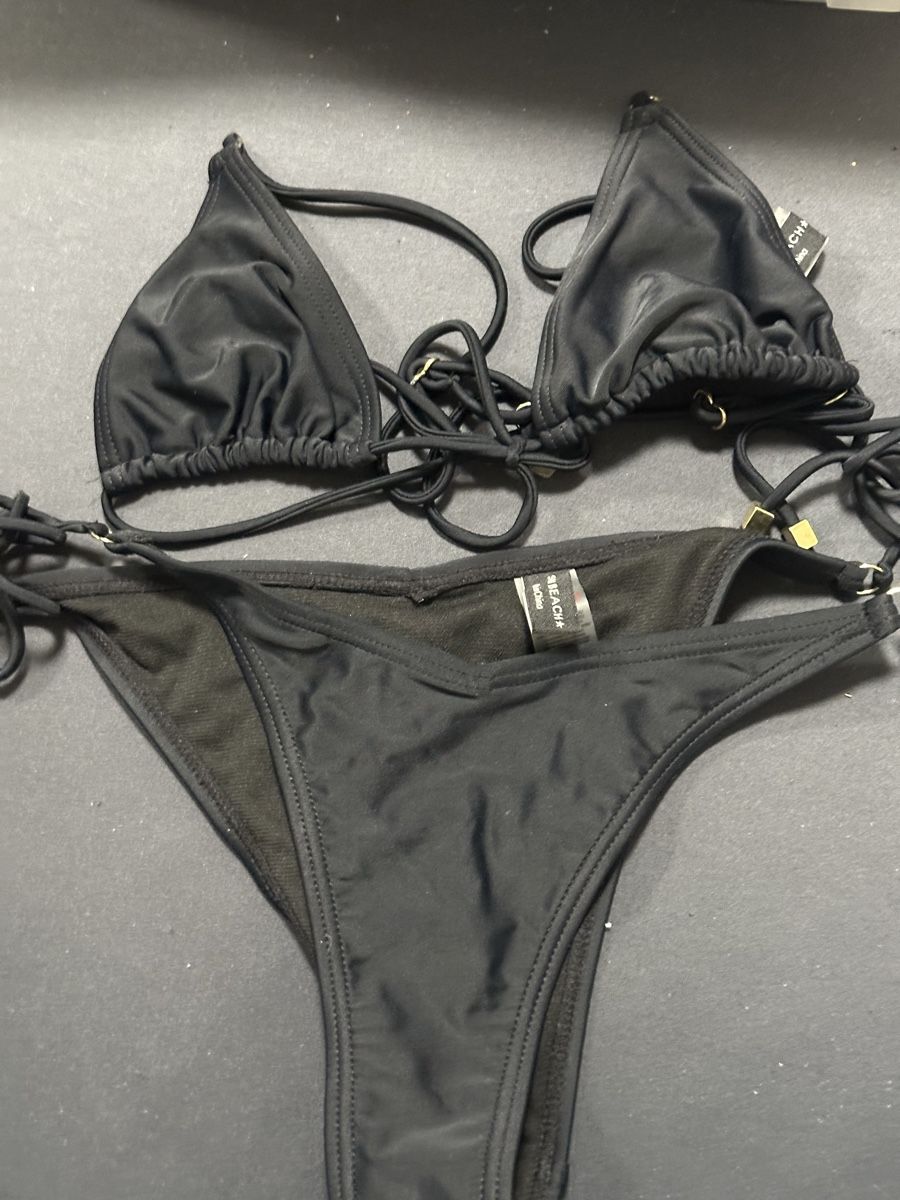 Costumi da bagno & Bikini: Bikini – Nuovo (secondo la descrizione) da Wynau venduto da xRahelx