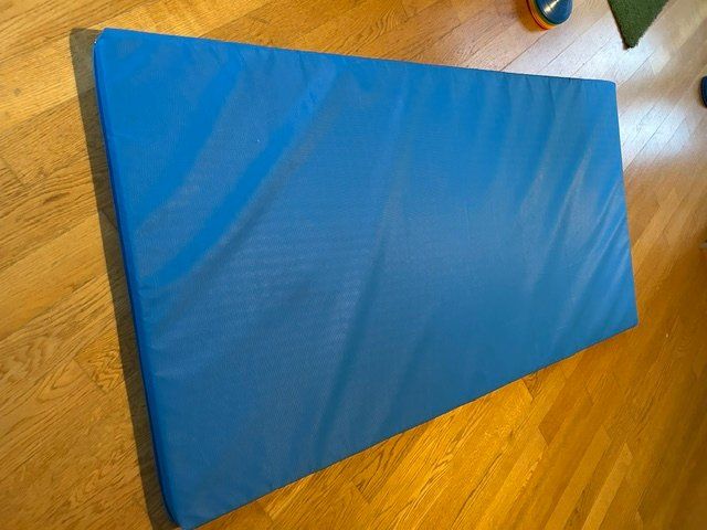 Bodenmatten: Turn- und Spielmatte – Gebraucht aus Zürich von Moufflons