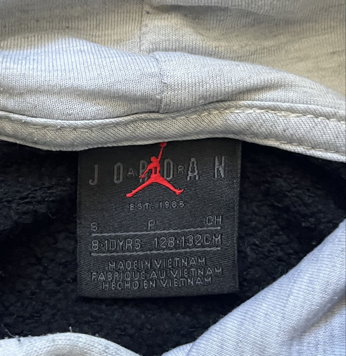 Jordan Maglioni & Felpe: Jordan Kapuzenpullover - Grösse 128-130 – Usato da Embrach venduto da Laura2386 1