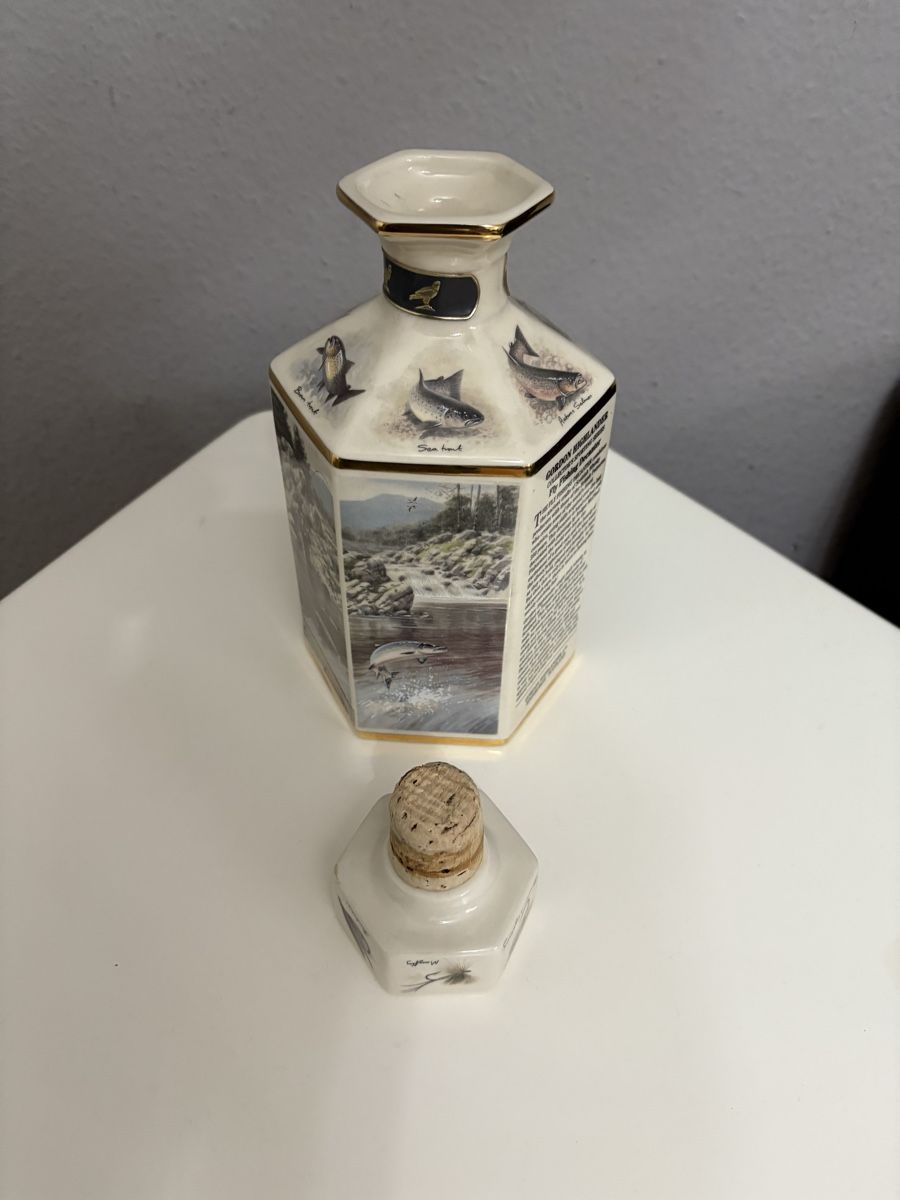 Caraffe: Carafe ancien à whisky Anglais – Usato da petit lancy venduto da FerreiraLuis 7