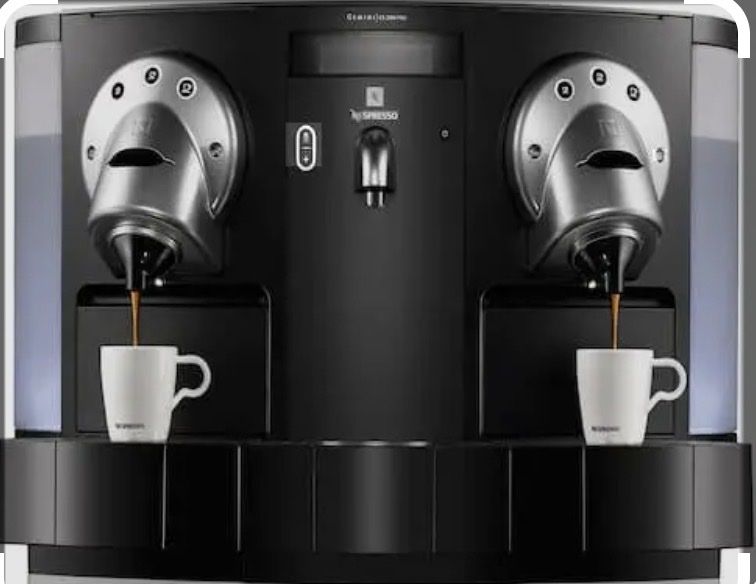Nespresso Macchine per caffè & Macchine per espresso: Gemini CS 200 – Usato da Seltisberg venduto da sor_dt72