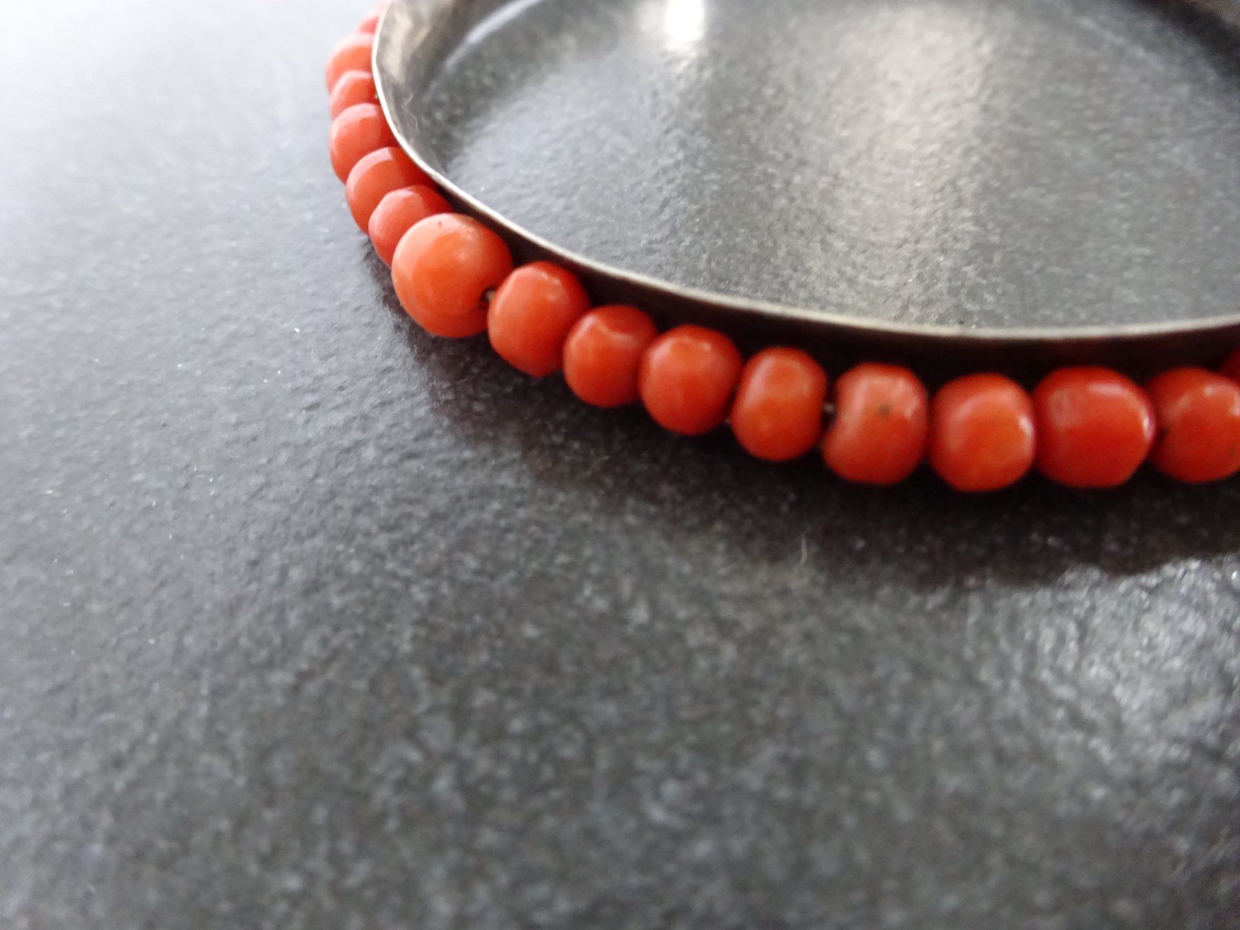 Bracciali & Braccialetti: Armreif Korallen Sardinien – Usato da Oetwil am See venduto da Senegal 5