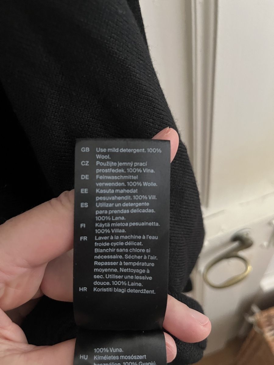 Cos Giacche: Strickjacke COS L Wolle – Usato da Fribourg venduto da sin_78wm 2
