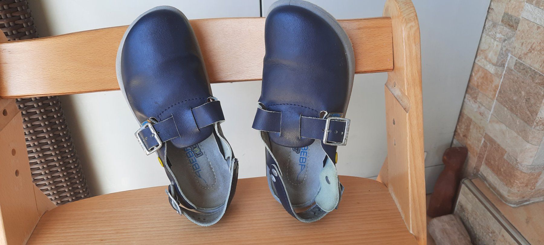 Scarpe da donna: ABEBA ruber Schuhe Arbeits - Berufsschuhe Gr 39 – Usato da Turbenthal venduto da tirare 1