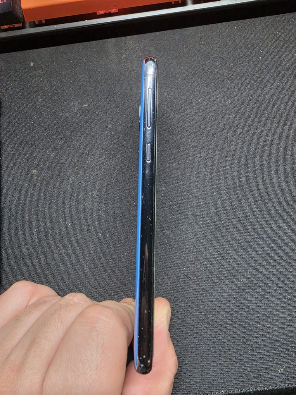 Samsung Telefoni cellulari / Smartphones: Samsung S10E 128gb – Usato da Sierre venduto da gdi_6gvr 4