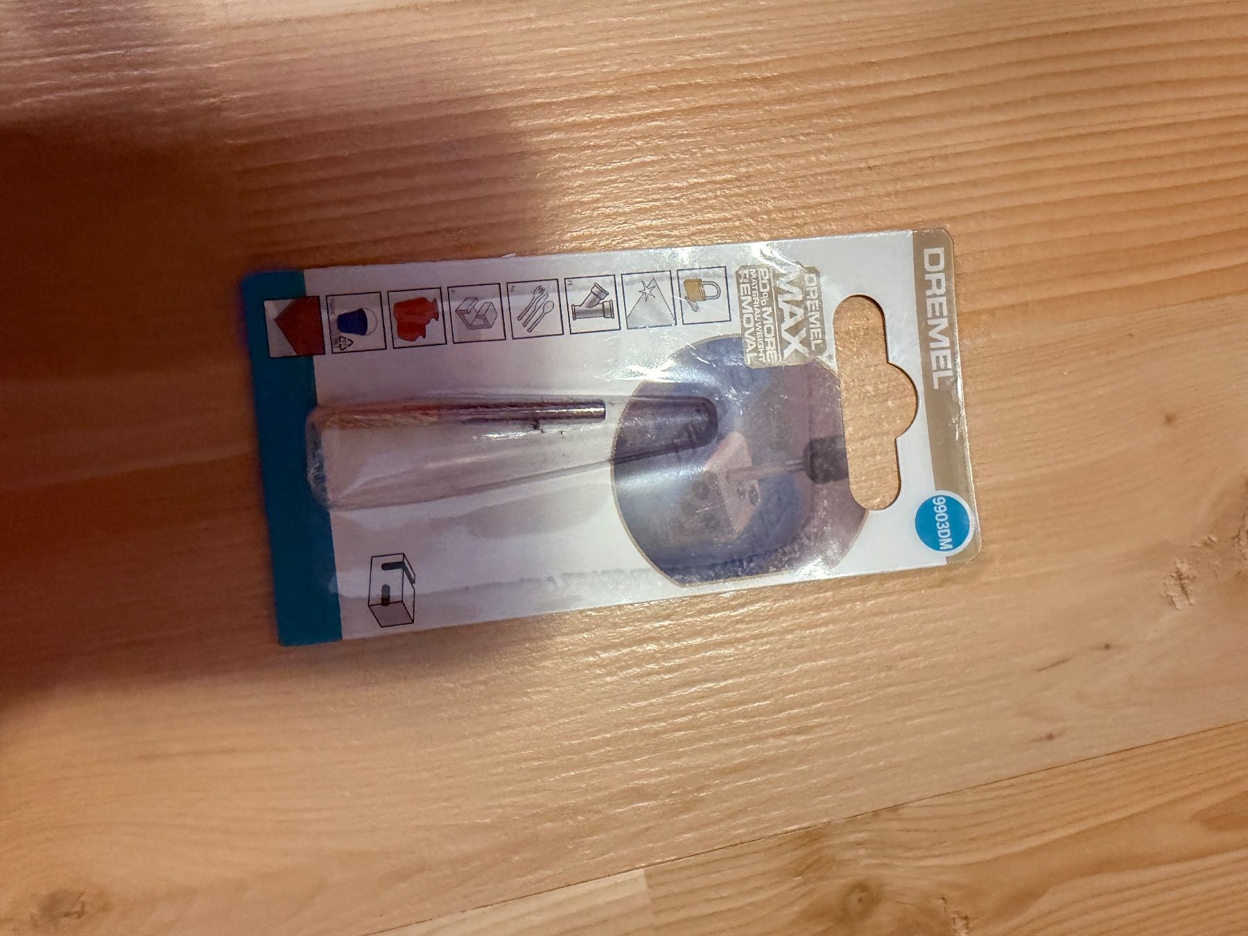 Dremel Tutti gli attrezzi: Dremel 9903DM MAX Wolframkarbid-Fräsmesser – Nuovo e nell'imballaggio originale da Amriswil venduto da Trivet