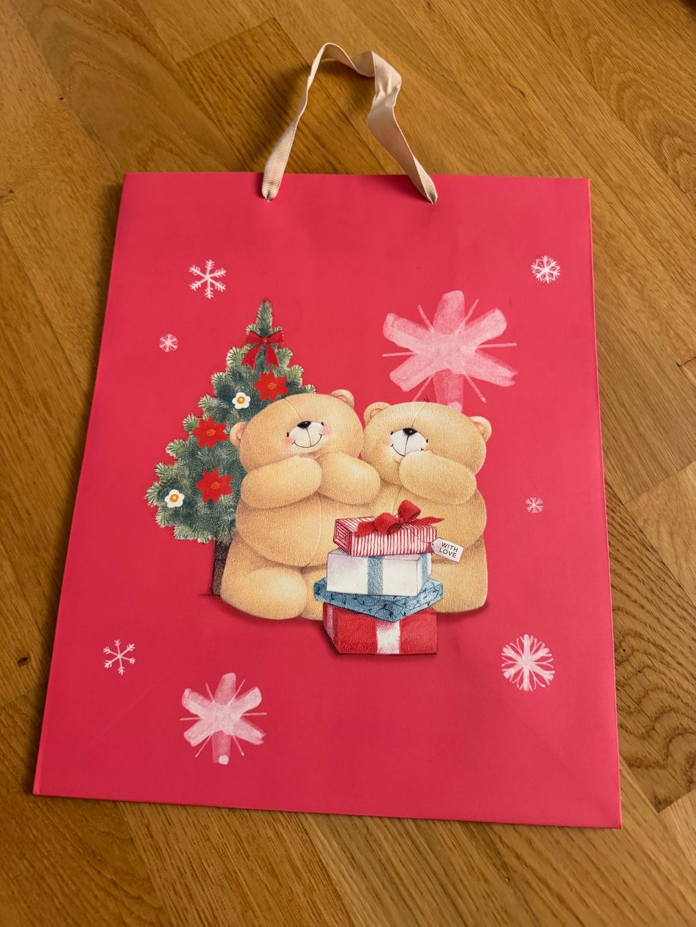 Papiere: Hallmark Geschenktüte / Papiertüte mit Bären – Neu (gemäss Beschreibung) aus Zürich von wtpooh 1