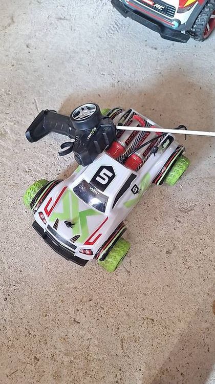 RC Kits de montage: Voiture radio commandé  – D'occasion à Villars-Bozon par Fred.m
