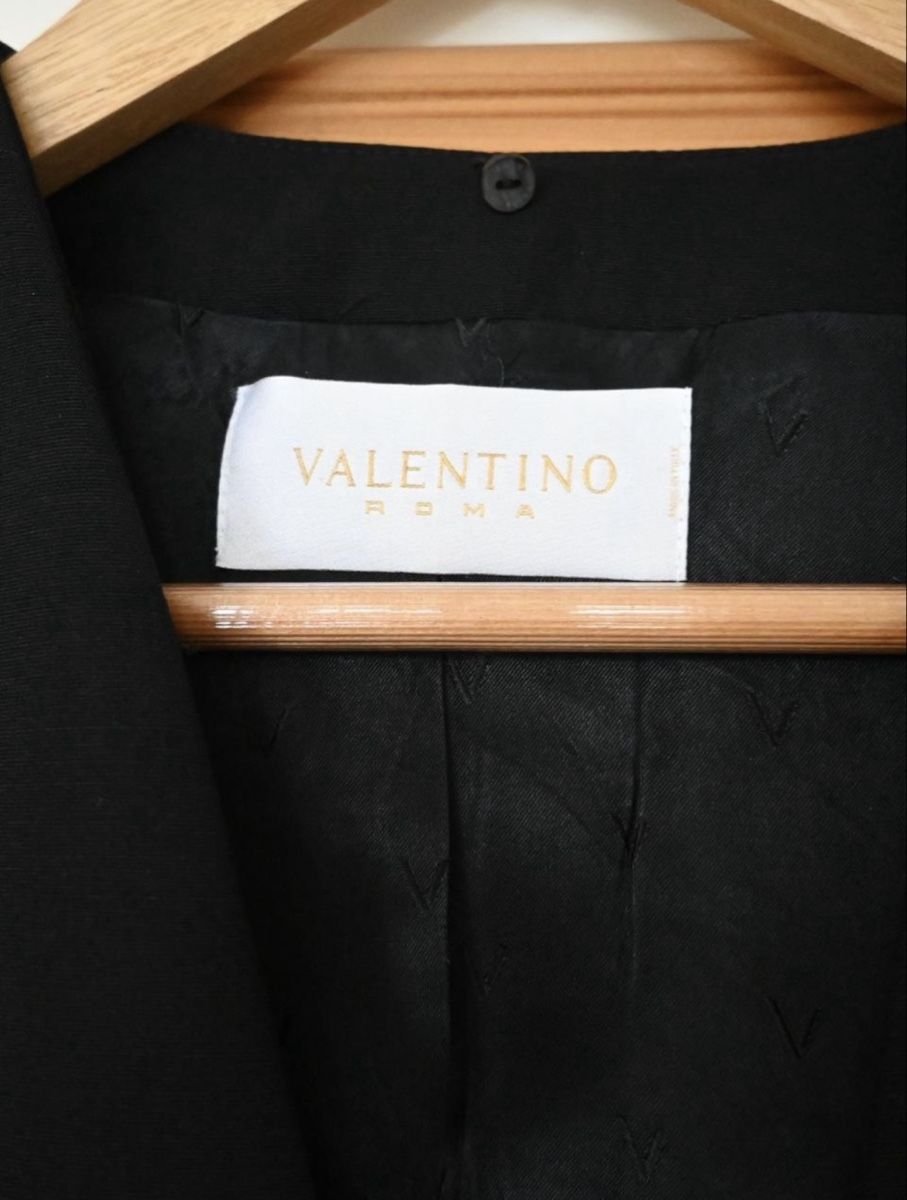 Valentino Giacche: Blazer VALENTINO vintage – Usato da La Conversion venduto da chi_2ynv 1