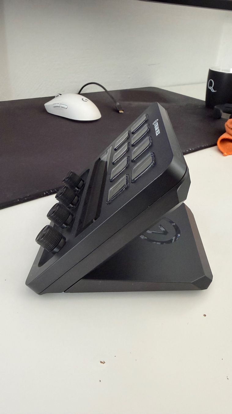 Elgato Sistema di controllo: Elgato Stream Deck + – Usato da Trimmis venduto da Noah57894357 1