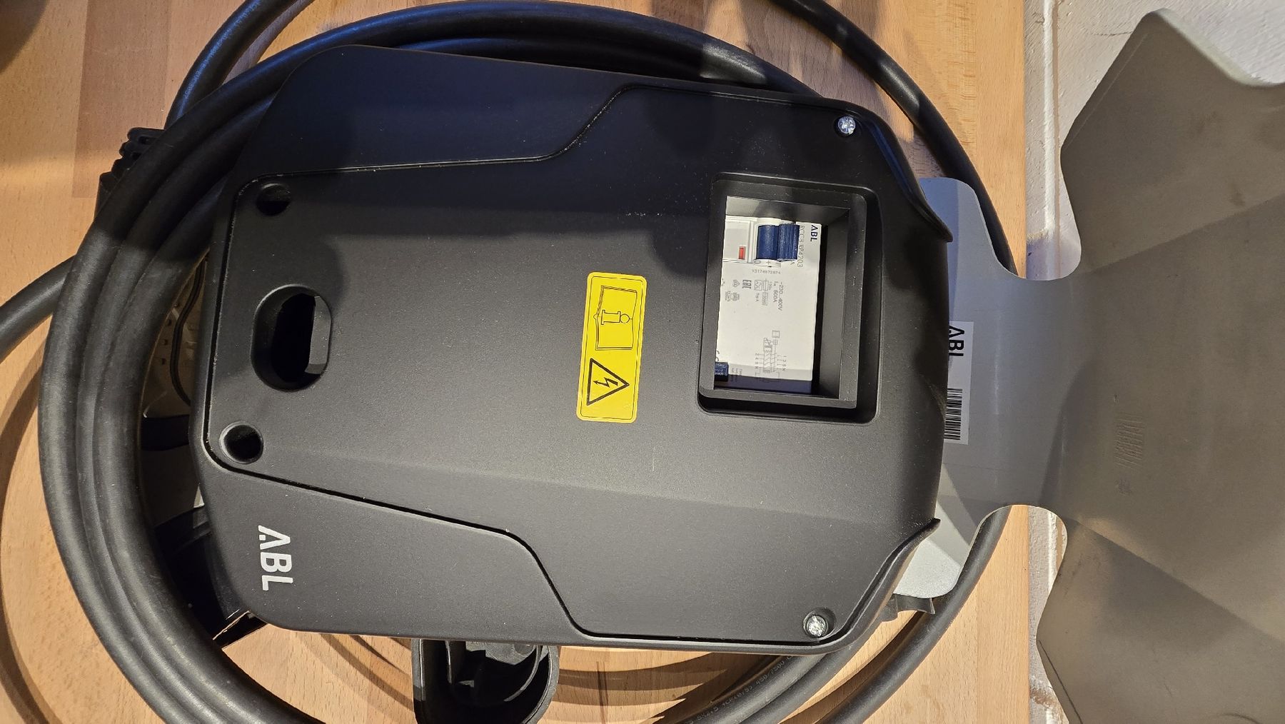 ABL Batterie-Ladegeräte: Wallbox – Gebraucht aus Jegenstorf von kne_x7qm 2