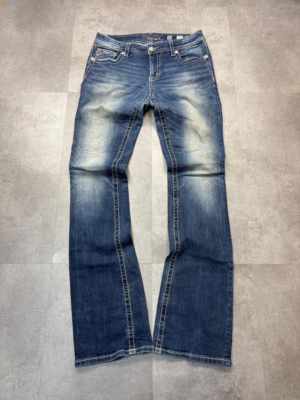 Jeans: Miss Me Bootcut Flared Jeans - Grösse L/30 – Nuovo (secondo la descrizione) da Werdenberg venduto da hase.vintage 1