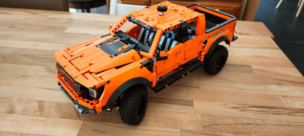 Ford F150 Raptor LEGO (Neu (gemäss Beschreibung)) in für CHF 30 – mit ...