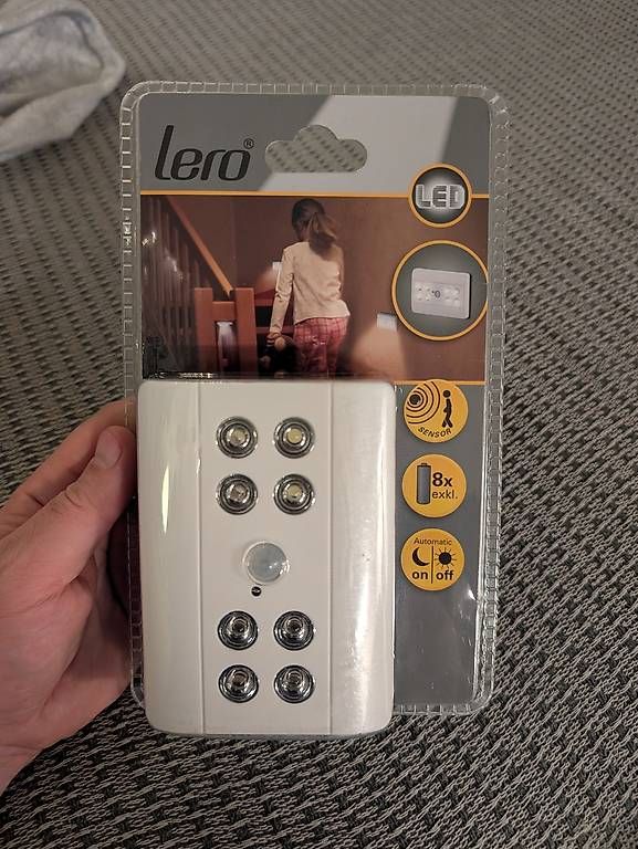 Lampade: Sensor Licht Leucht Lampe – Nuovo e nell'imballaggio originale da Frauenfeld venduto da Yuriy