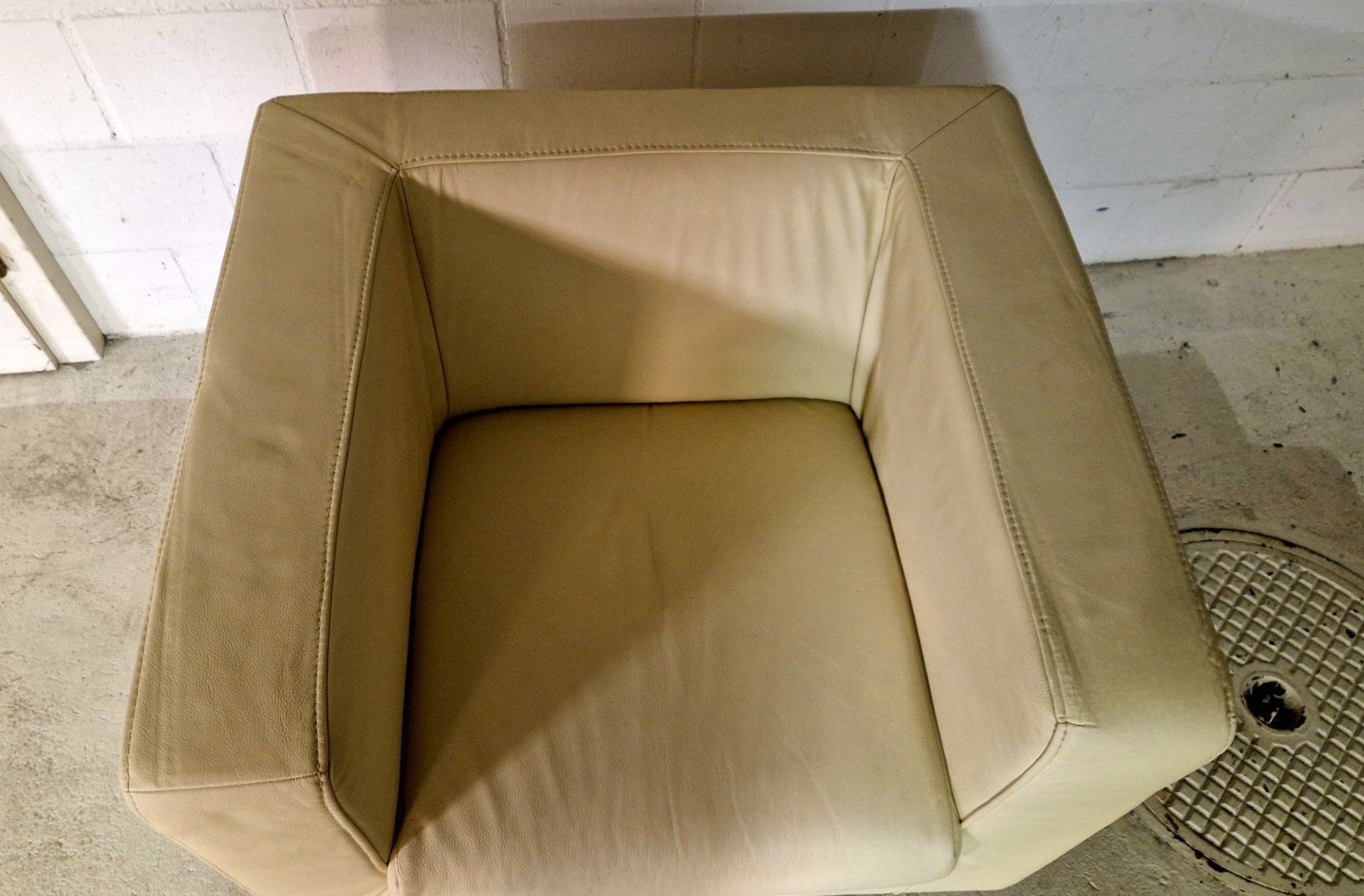 Poltrone: Elegante Kunstledersessel Beige – Usato da Erlinsbach venduto da itr_m7nf 2