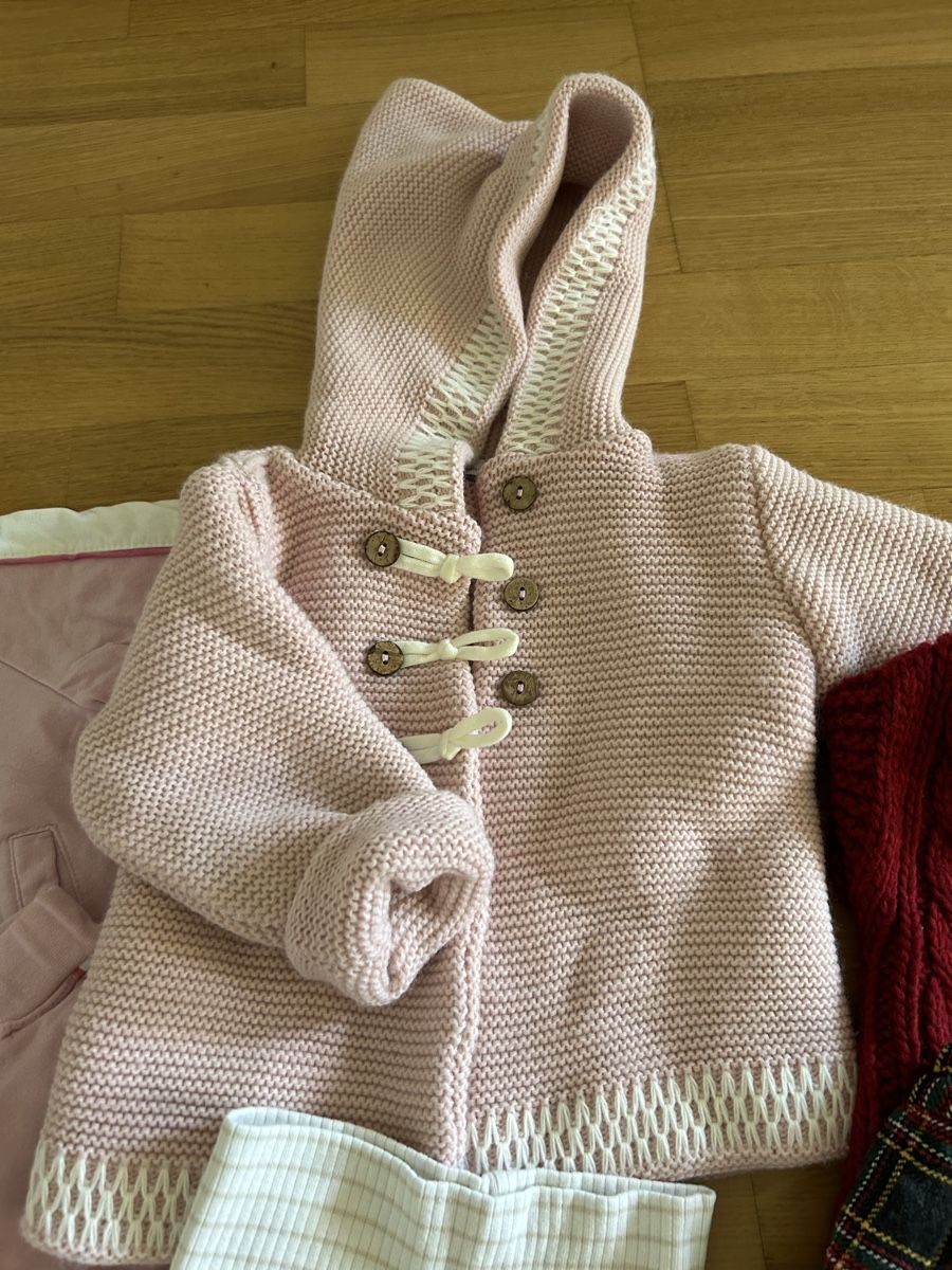 Lotti & Set di vestiti: Baby Kleiderpaket 6-9 Monate  – Usato da Zürich venduto da cla_g627 3