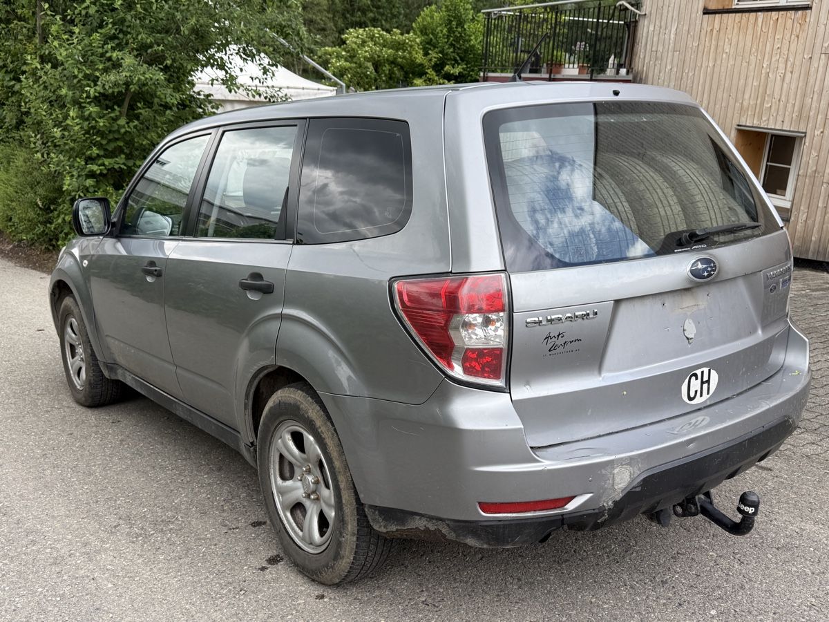 Subaru Automobili: Subaru Forester 2.0 TD AWD – Usato da St.Gallen venduto da nouah 4