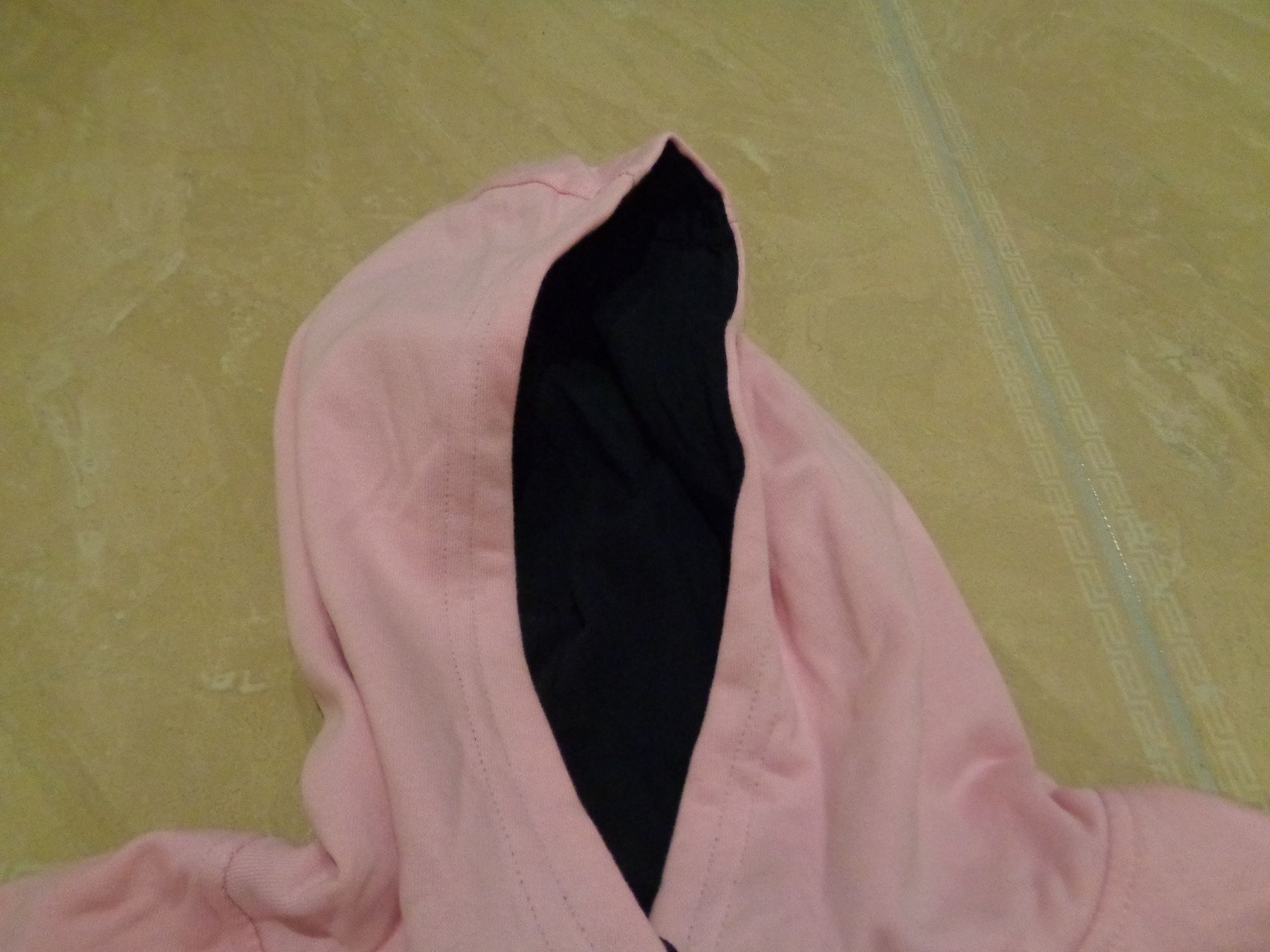 Fila Maglioni & Felpe: Fila neuer cooler Pulli, 170/176 – Nuovo e nell'imballaggio originale da Klingnau venduto da Markus14 2
