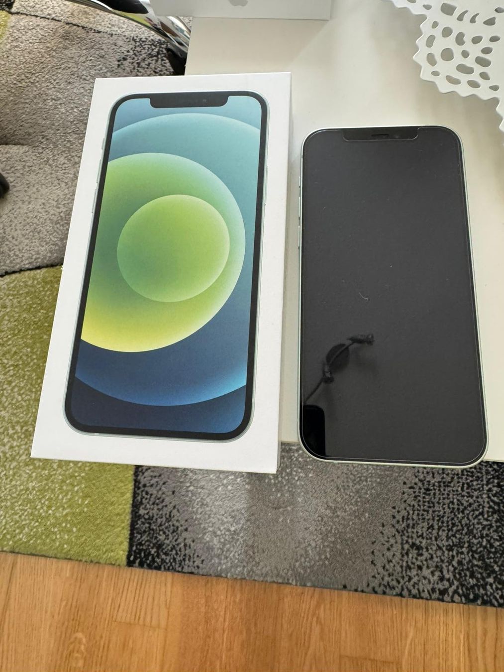 Apple Telefoni cellulari / Smartphones: Iphone 12 256 GB Grün – Usato da Madiswil venduto da audifiat