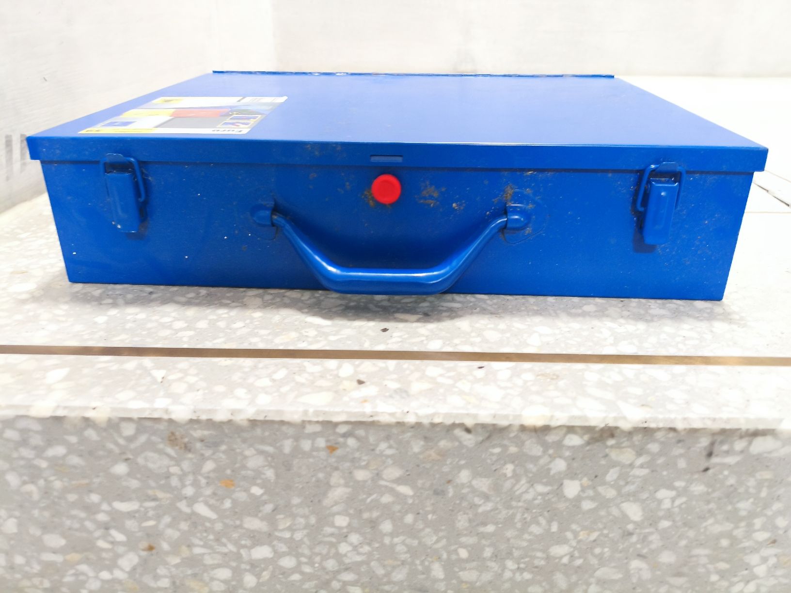 Tous les outils: Sortimentskasten 2 lagig Metall blau – D'occasion à Unterbäch VS par ricirici55 1