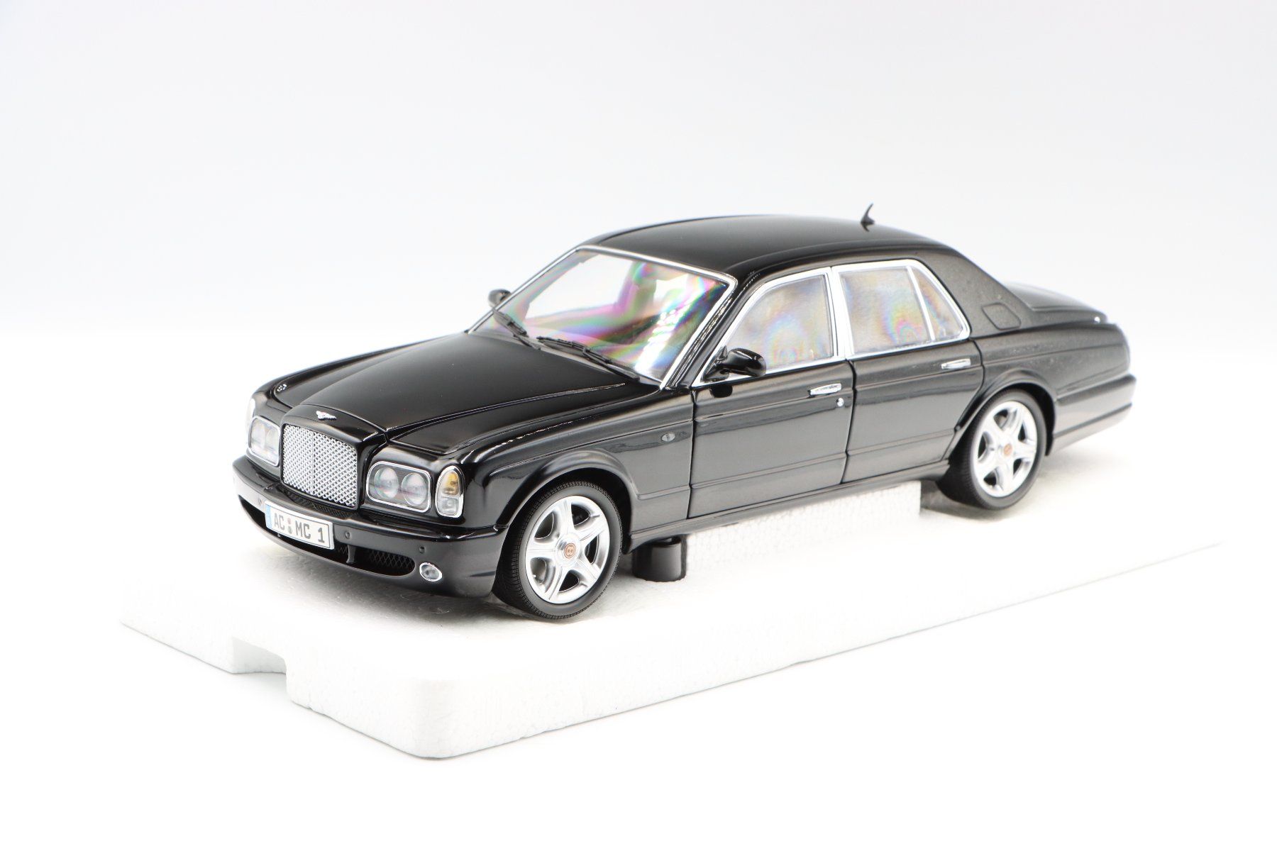 Bentley Modellini d'auto: Bentley Arnage R 2002 1:18 Minichamps – Nuovo (secondo la descrizione) da Bühl b.Aarberg venduto da modelldiecast 2