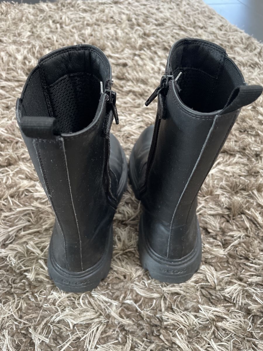 Geox Scarpe per ragazze: Geox Stiefel Grösse 35 – Usato da Solothurn venduto da Silbermond01 1