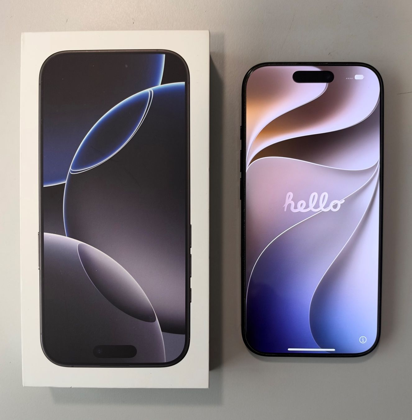 Apple Portables: iPhone 16pro. 256MB – D'occasion à Biel-Benken BL par Vonda