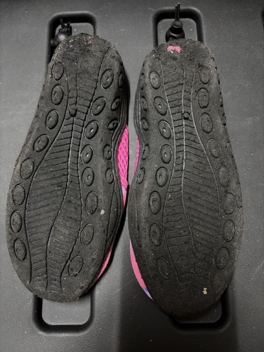 Scarpe per ragazzi: Wasserschuhe Grösse 32 – Usato da Granges-Paccot venduto da Fwaeber 1