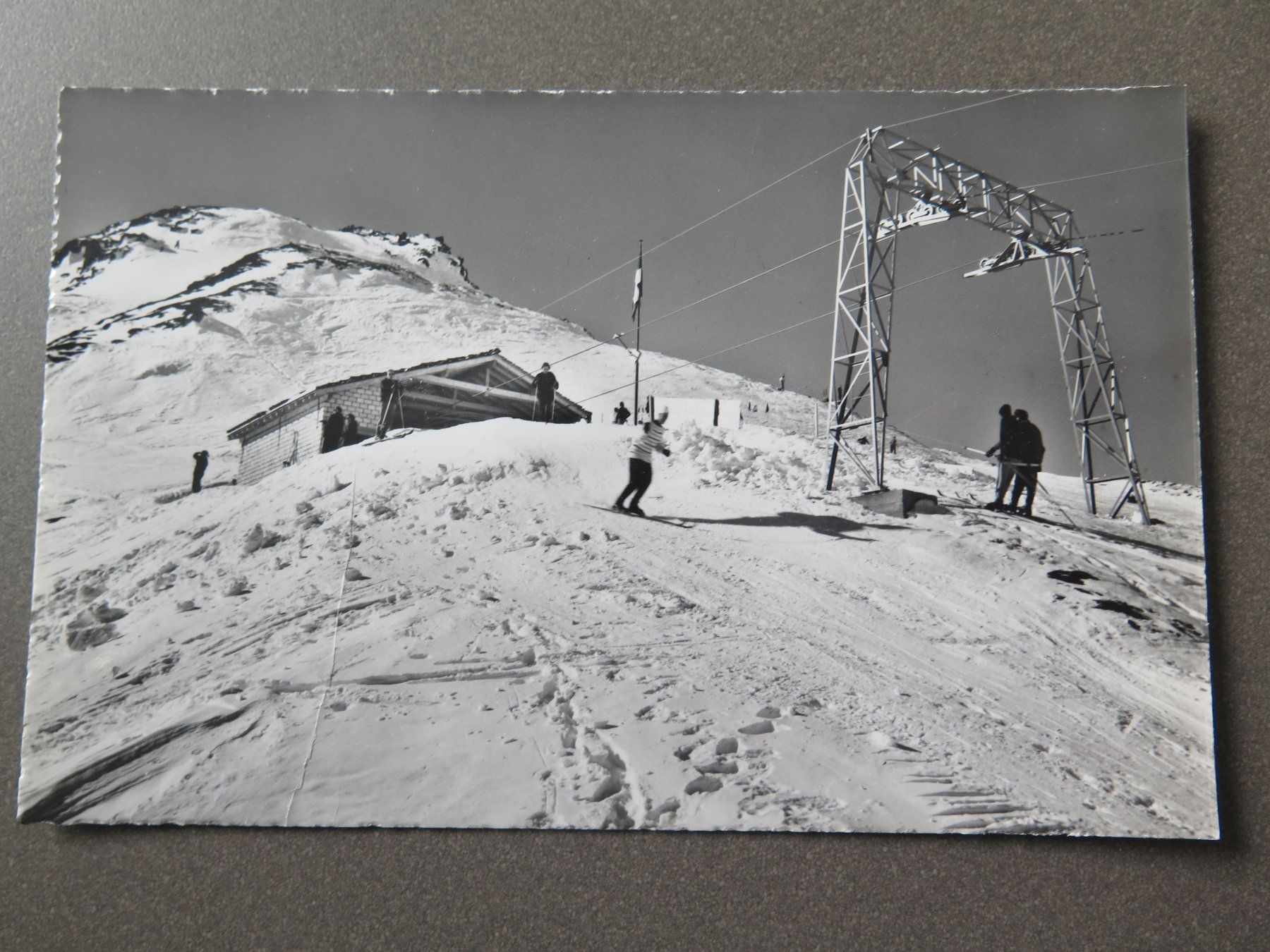 Cartoline postali: HOSPENTAL - BERGSTATION SKILIFT – Usato da Wittenbach venduto da lipasal