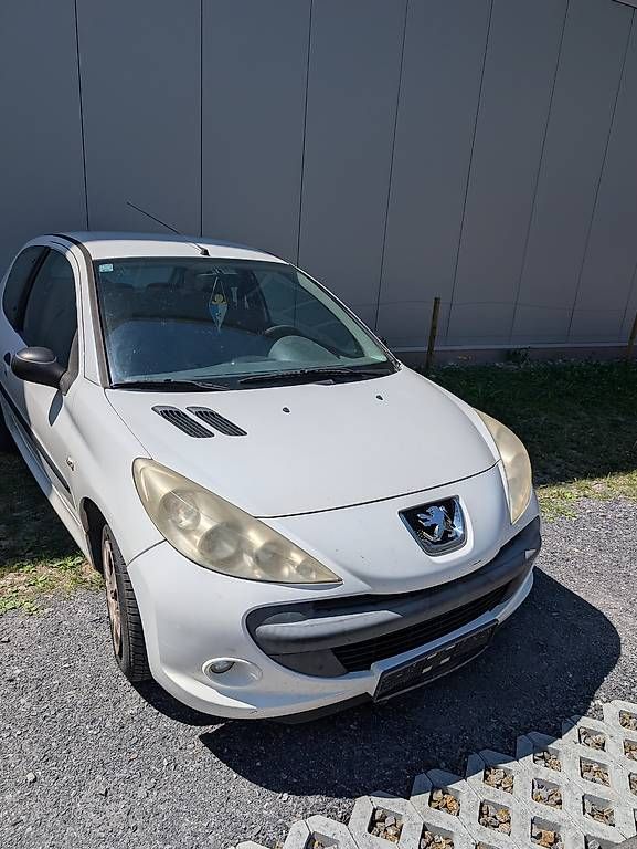 Autos: Peugot 206+ – Gebraucht aus Amsteg von jel_wq89 2