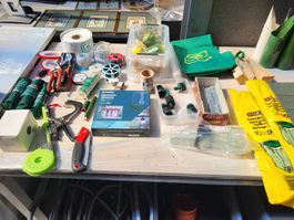 Posten mit  diverse Gartenartikel