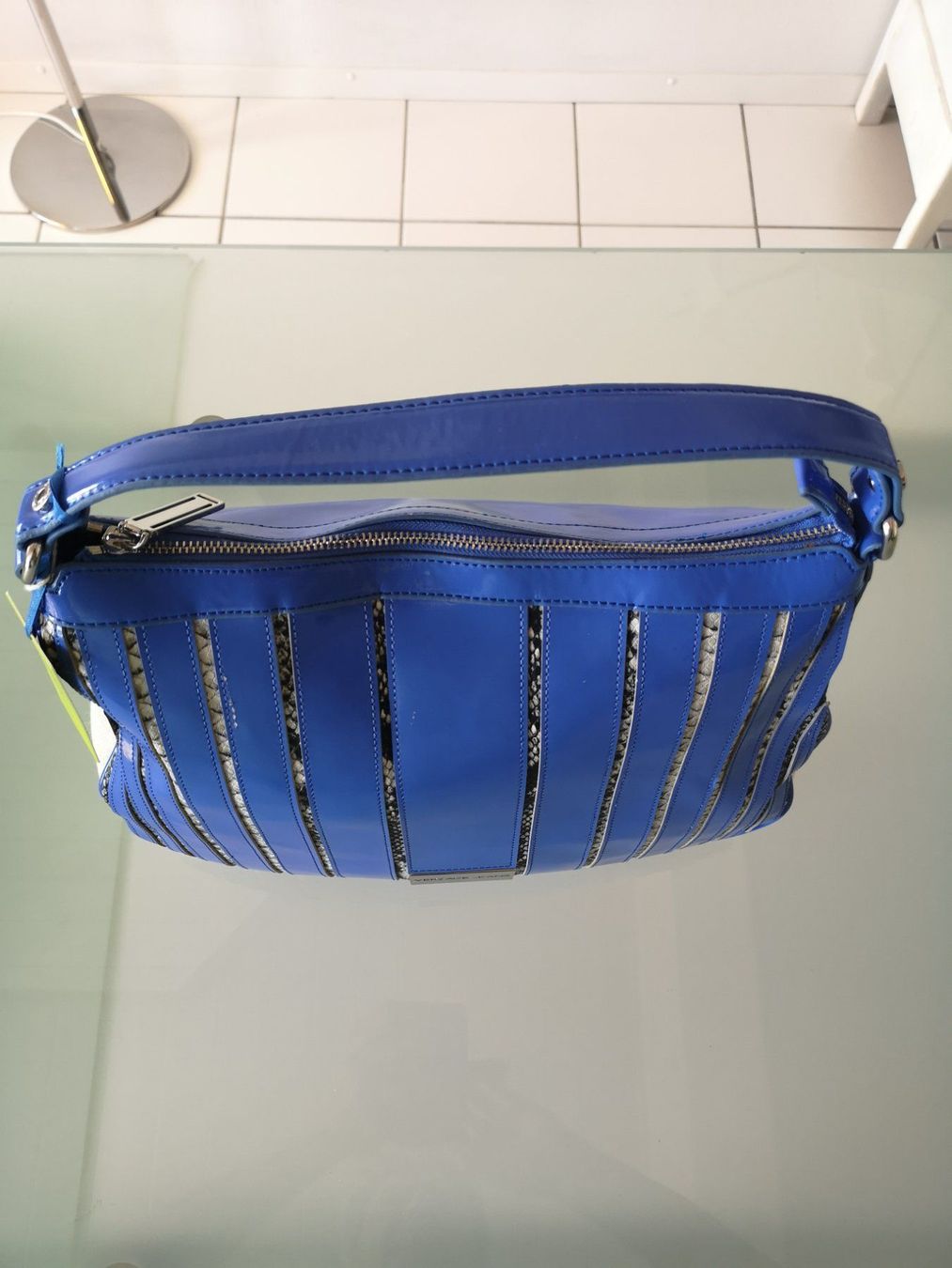 Versace Borse da donna: VERSACE / Original / Super offre ! – Usato da Bulle venduto da italicum 3