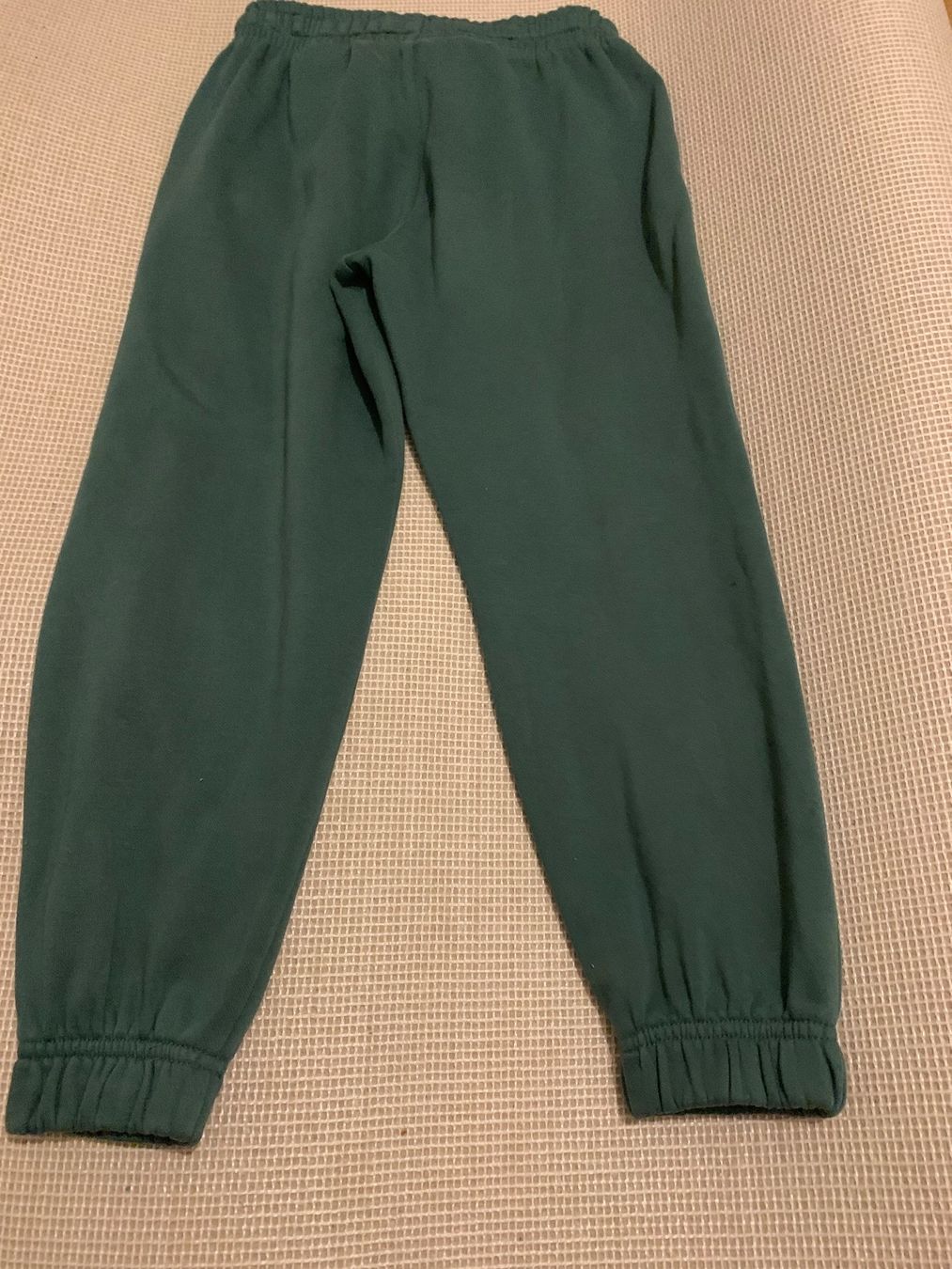 H&M Pantaloni: Turnhose Gr. 128 – Usato da Zürich venduto da Lucinka21 1