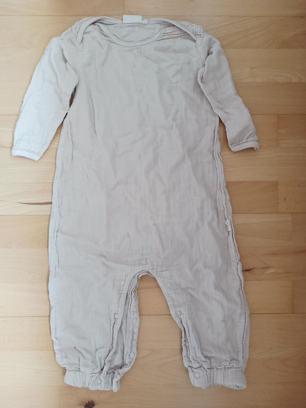 Pigiami: Pyjama Moumout Paris 18M Einteiler – Usato da Basel venduto da ann_frw2