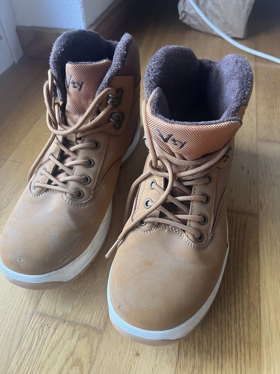 Vans Scarpe da uomo: VANs, Grösse 42 – Usato da Turbenthal venduto da jjo_p9kr
