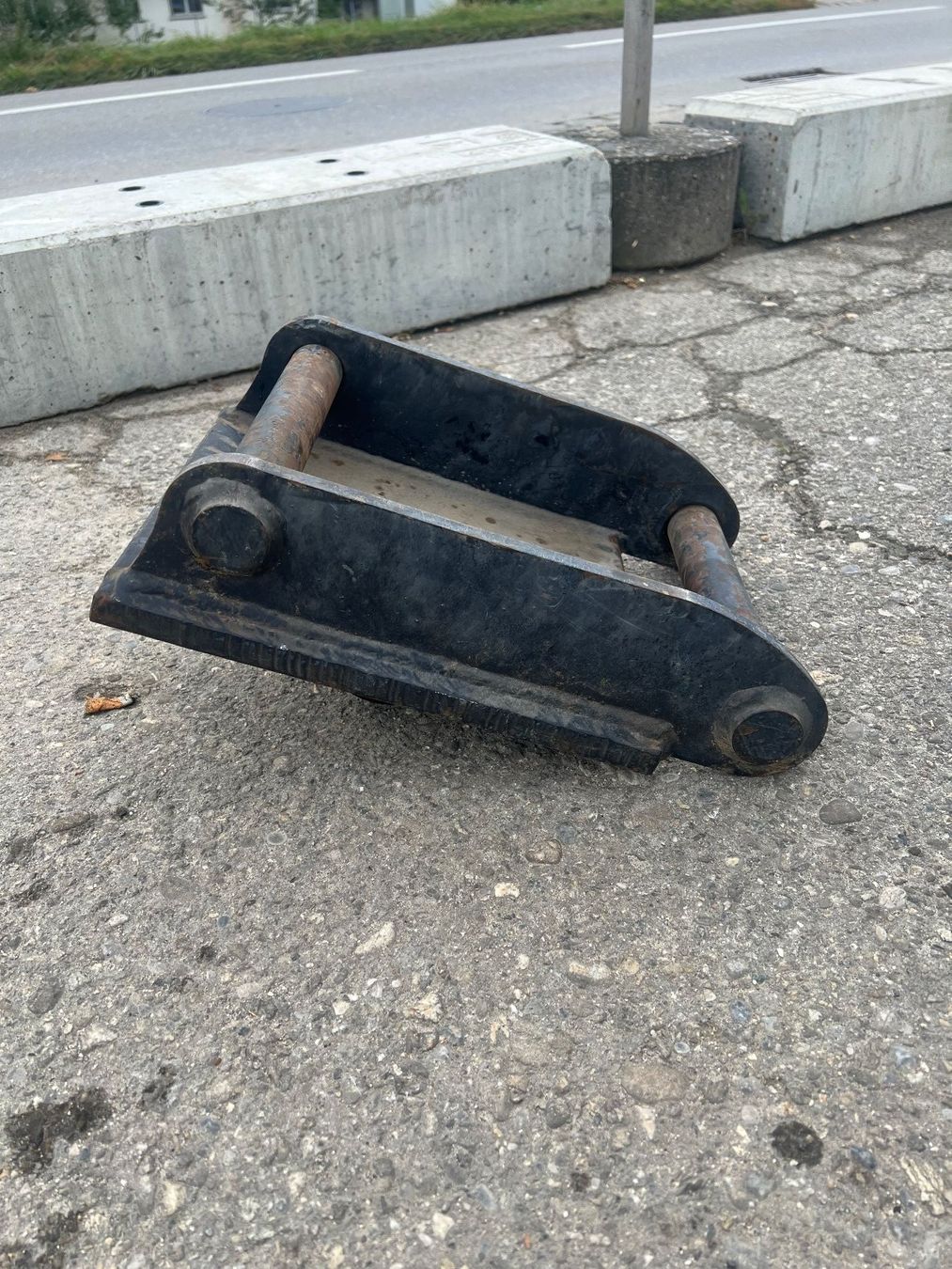 Escavatori: Bagger Schnellwechsler Adapter Hand – Usato da Treiten venduto da subaru79
