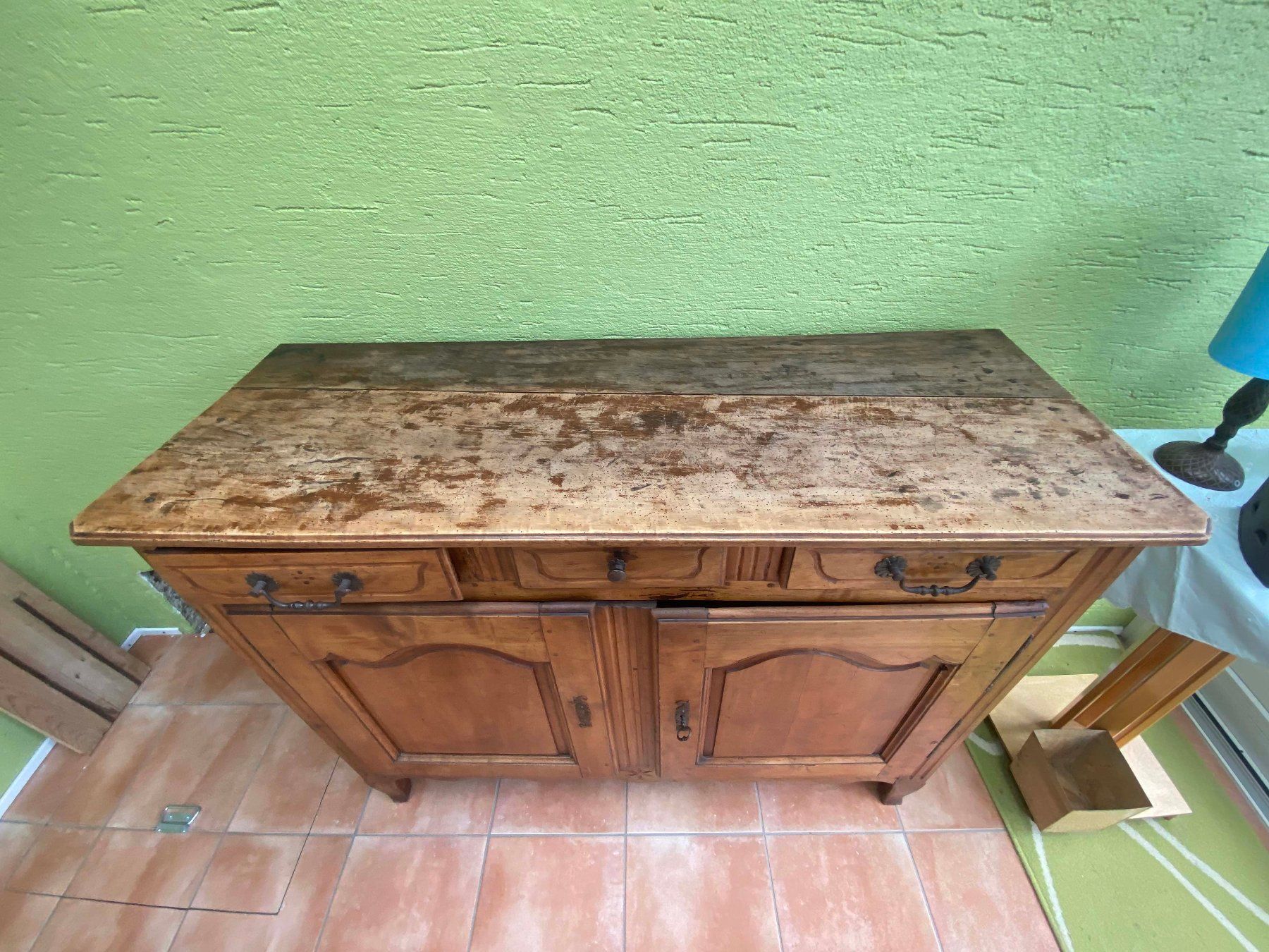 Büffets: Buffet 2 portes - 3 tiroirs ancien – Gebraucht aus Savigny von Yves1960 1