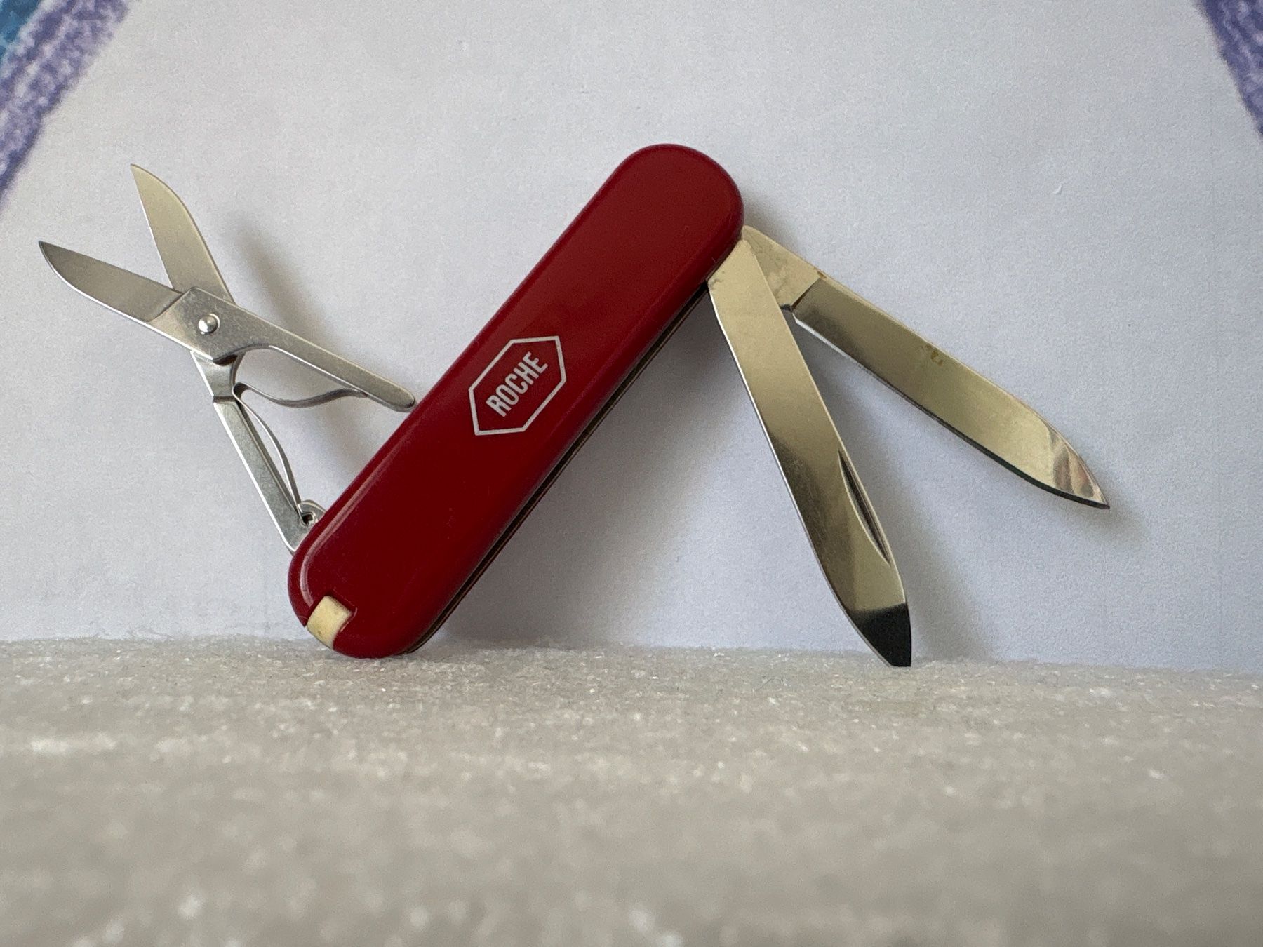 Victorinox Coltelli tascabile: VICTORINOX - Classic - Sackmesser - ROCHE – Usato da Andwil SG venduto da Rainboli