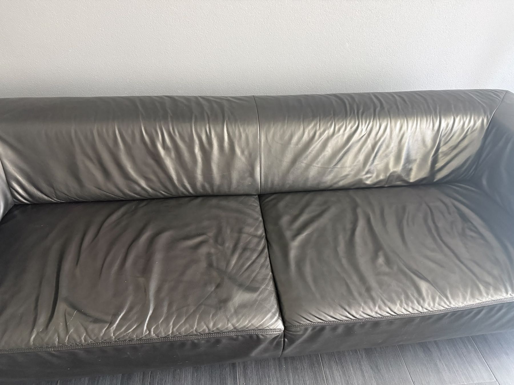 Pfister Divani: Leder Sofa 3er & 1er Sessel – Usato da Kaiseraugst venduto da basweb 1