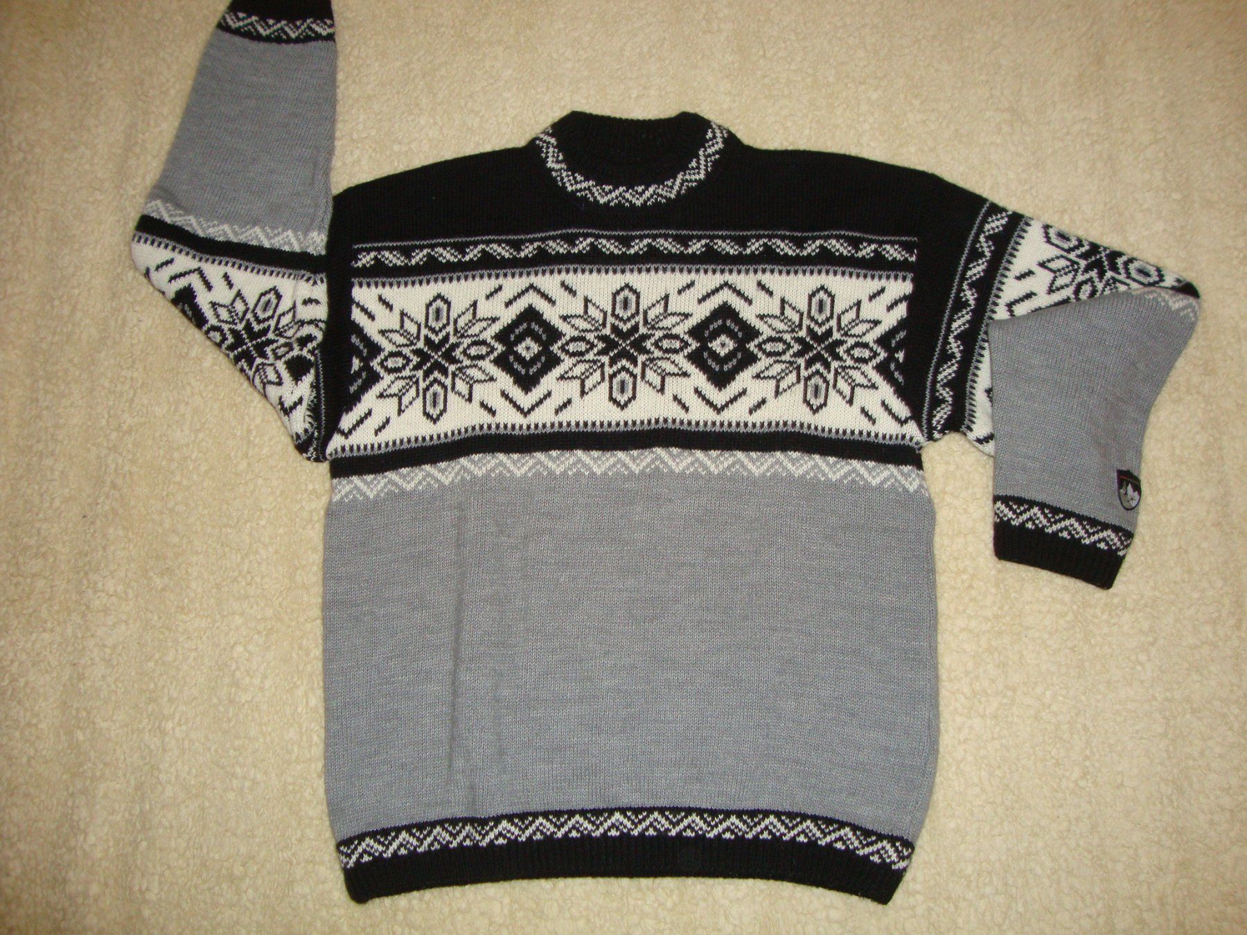 Maglioni & Felpe: Norweger Pulli Gr. L – Usato da Laufen venduto da ereli