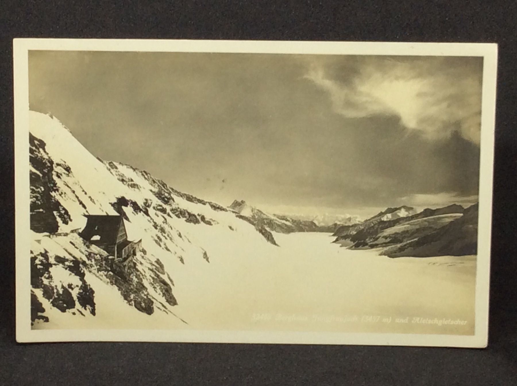 Cartoline postali: Berghaus Jungfraujoch u. Aletschgletsch. – Usato da Widnau venduto da Brusi9