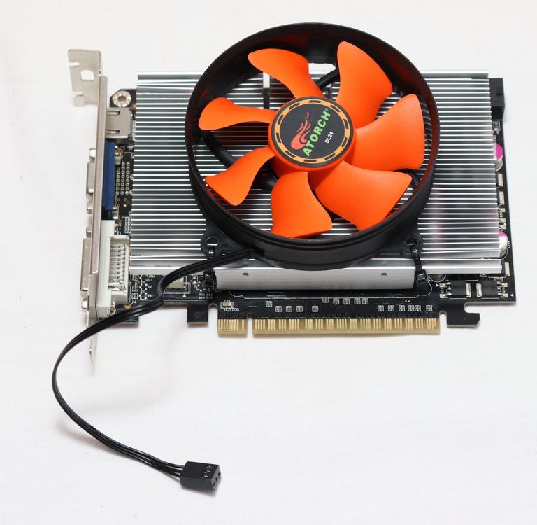 Nvidia Geforce GTX 550 Ti 2GB, DVI, VGA, HDMI | Kaufen auf Ricardo