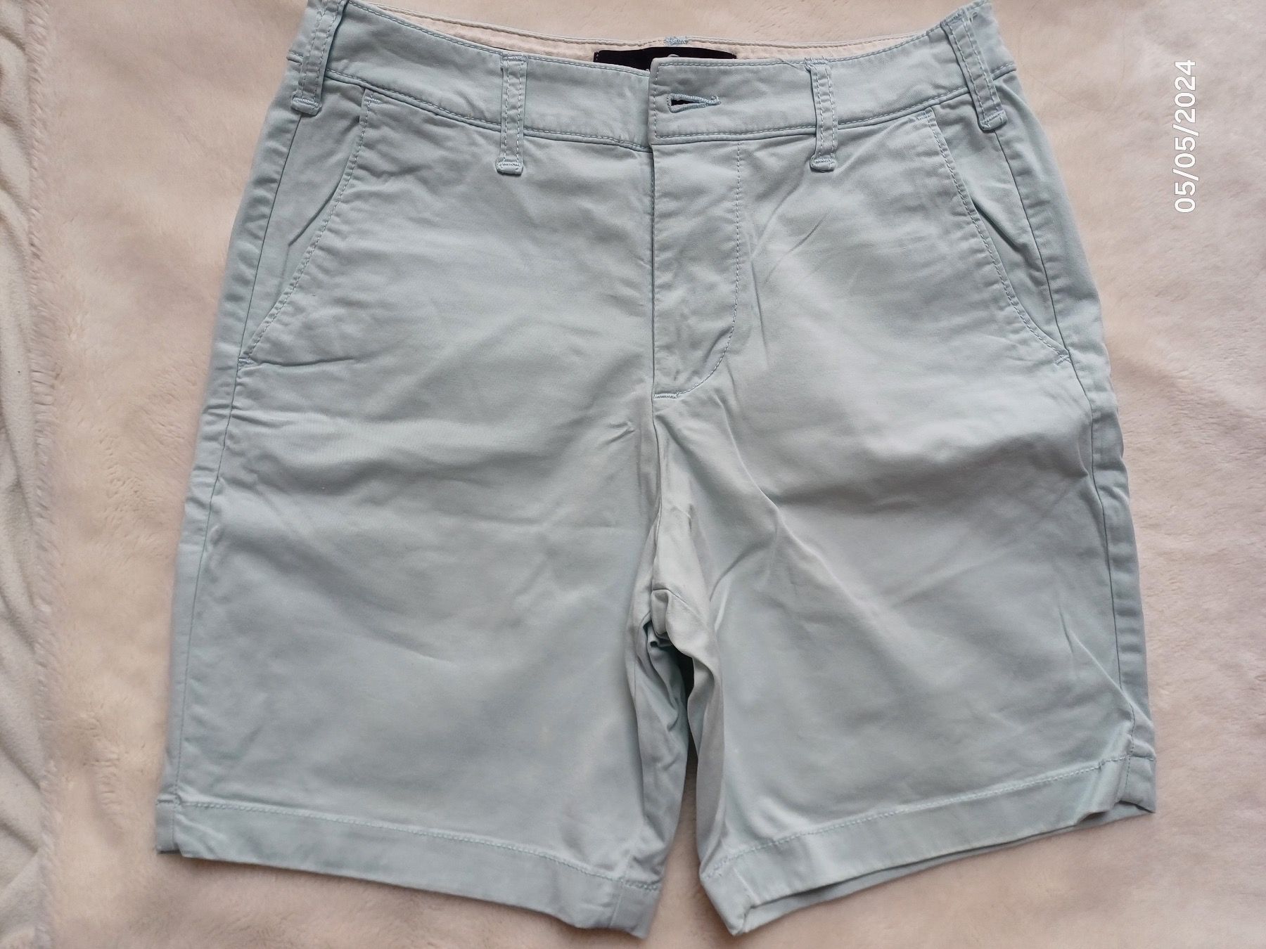 Hollister Pantaloni: Bermuda - Marke: Hollister - Grösse: W29 – Usato da Würenlos venduto da JRP_71