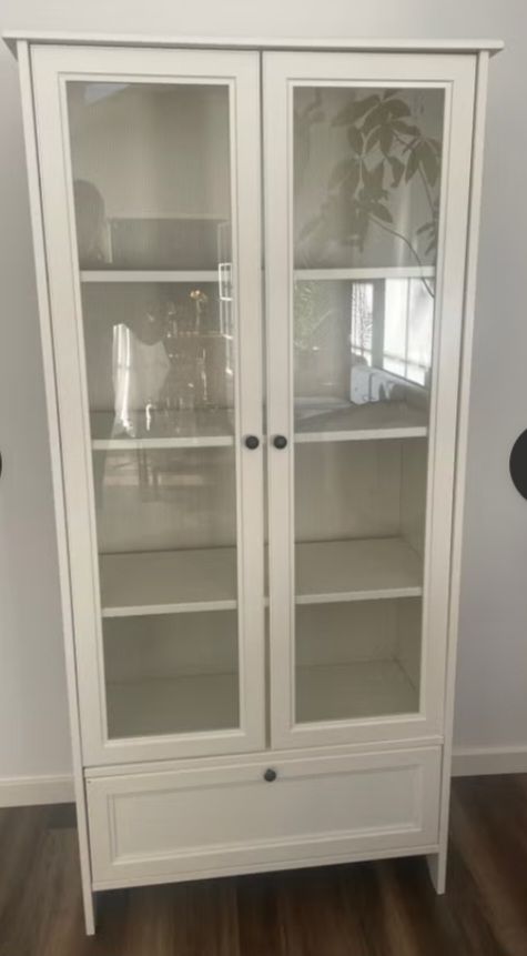 Vitrinen: vitrine Smadal – Gebraucht aus Glattbrugg von B_B 1