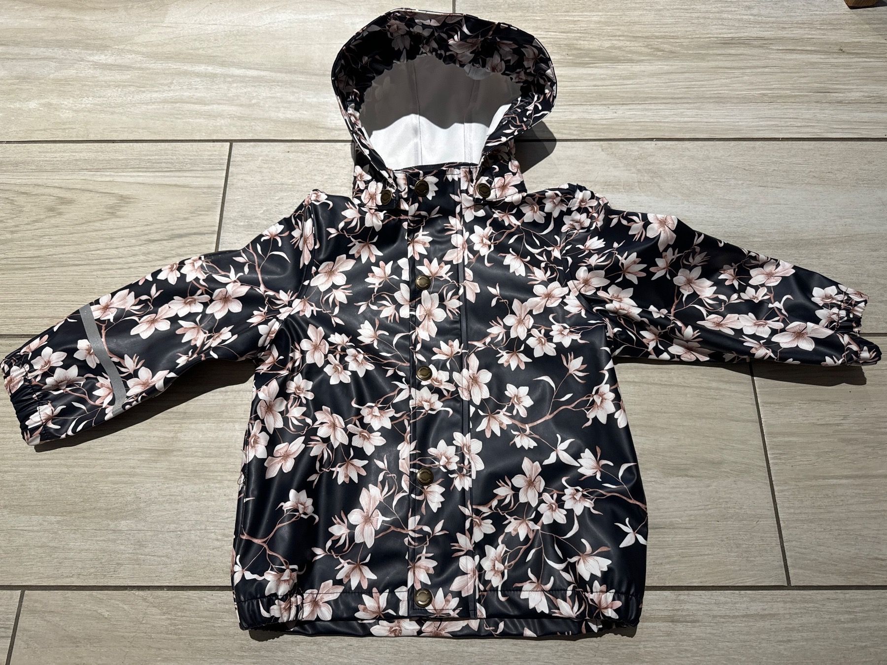 Jacken & Mäntel: Mädchen Regenjacke Grösse 86/92, Mikk-Line, Blumenmuster – Neu (gemäss Beschreibung) aus Dittingen von Estrella46