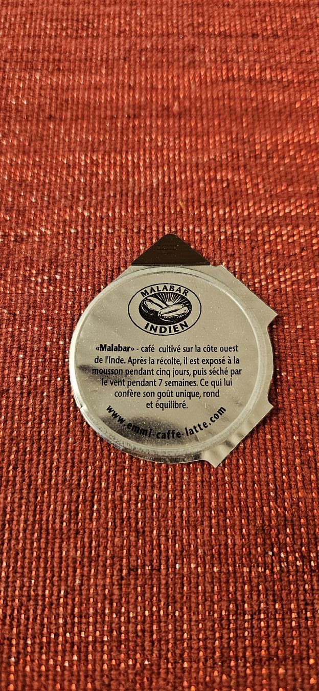 Emmi Opercules: Kaffeerahmdeckel  – D'occasion à Basel par Melibu 1