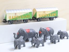 Märklin 2 x Zirkus Wagen + viele Märklin Elefanten H0 - Rar
