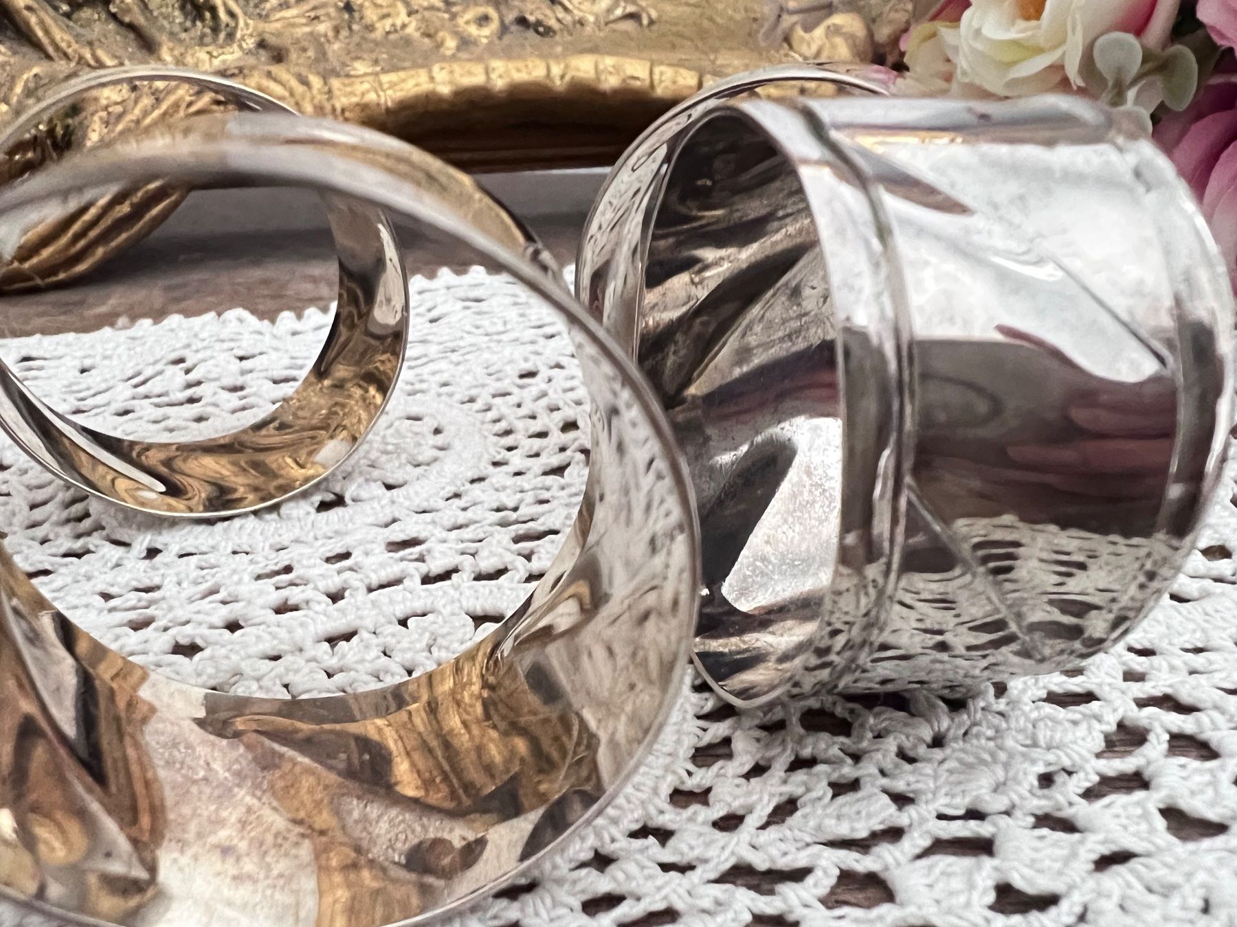 Altro in Decorazioni & Accessori: Alte Serviettenringe 6 Stück - versilbert? – Usato da Walzenhausen venduto da Cerna007 1