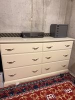 Grosse Kommode / Sideboard mit 6 Schubladen – Cremeweiss