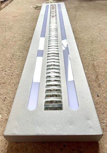 Lampadari & plafoniere: Leuchtstofflampe, Deckenleuchte hängend, Neuware – Nuovo e nell'imballaggio originale da Riedtwil venduto da wiederverwendung 1